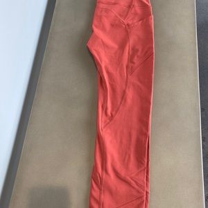 Lululemon coral legging